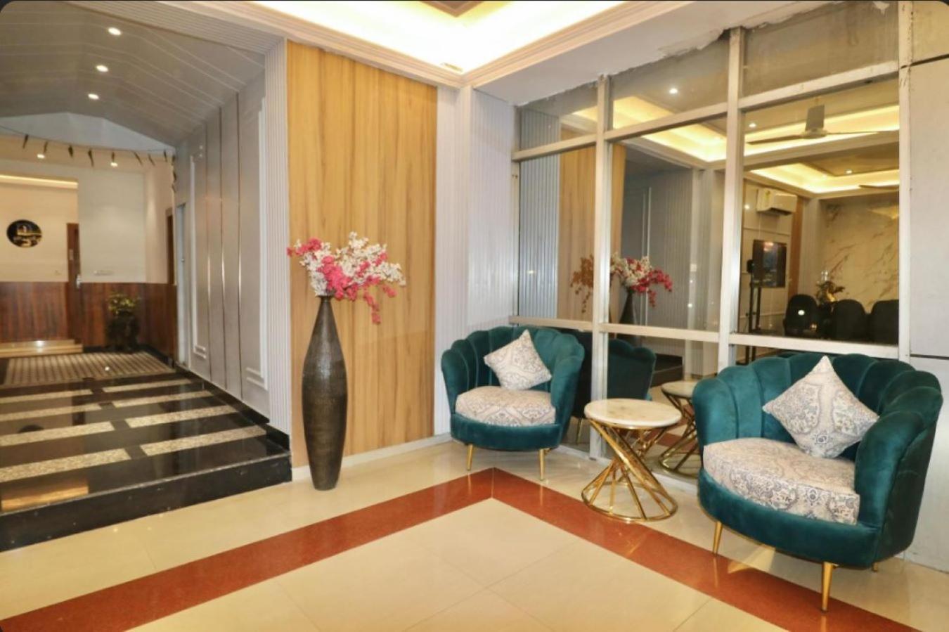 Grand Legacy Beacon, Dehradun Hotel Kültér fotó